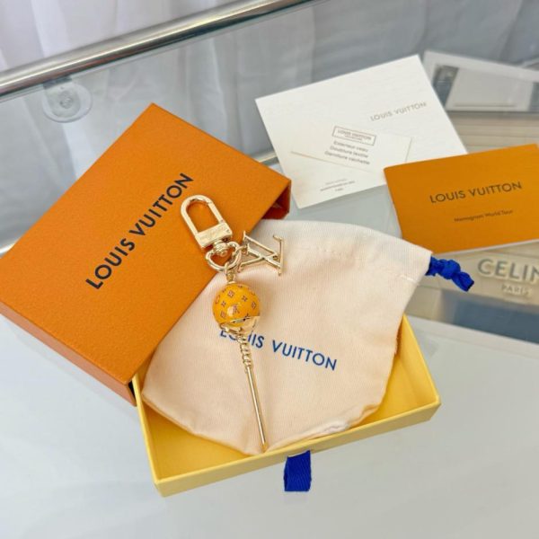 designer,replica,clothing,fake,1:1,lv,luxury,high quality New LOUIS VUITTON LV Lollipop Bag Charm (25LAJV)