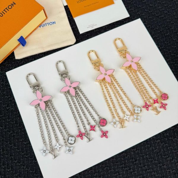 designer,replica,clothing,fake,1:1,lv,luxury,high quality LOUIS VUITTON New Tassel Bag Charm Chain Keychain (J0WRYW)