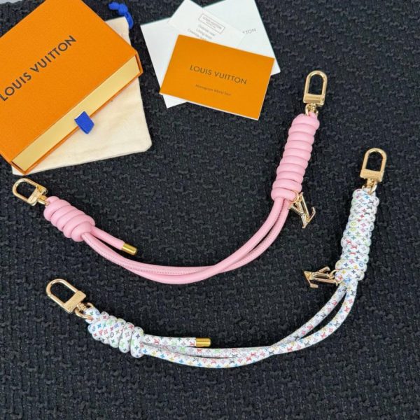 designer,replica,clothing,fake,1:1,lv,luxury,high quality New LOUIS VUITTON Leather Cord Long Bag Chain Bag Charm (NWZ4UA)