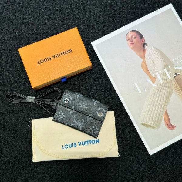 designer,replica,clothing,fake,1:1,lv,luxury,high quality New product M83153LV lanyard-style business card holder (ICFCMO)