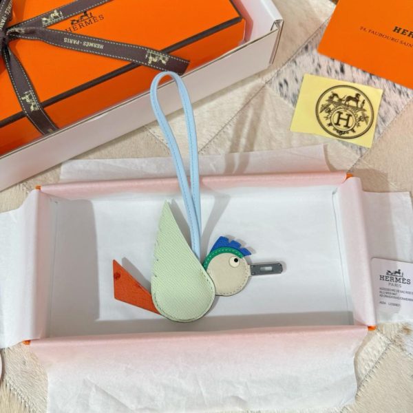designer,replica,clothing,fake,1:1,lv,luxury,high quality New Hermes Bird charm for Hermes crocodile and bird bag (297L8N)