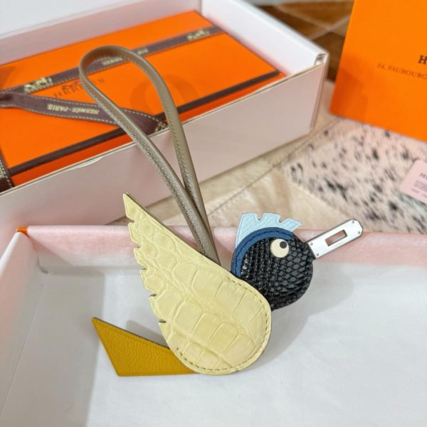 designer,replica,clothing,fake,1:1,lv,luxury,high quality New Hermes Bird charm for Hermes crocodile and bird bag (MGDM20)
