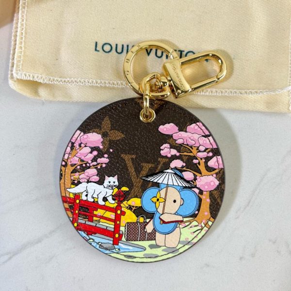 designer,replica,clothing,fake,1:1,lv,luxury,high quality LV keychain, round pendant, round keychain M00499ILLUSTRE JAPANESE GARDEN XMAS bag charm (SHIMSY)