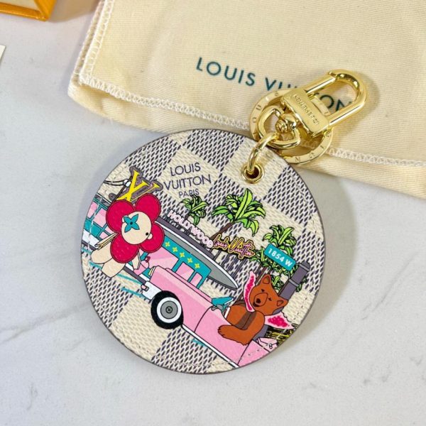 designer,replica,clothing,fake,1:1,lv,luxury,high quality LV keychain, round pendant, round keychain M00502XMAS, bag charm and keychain (ANS14H)