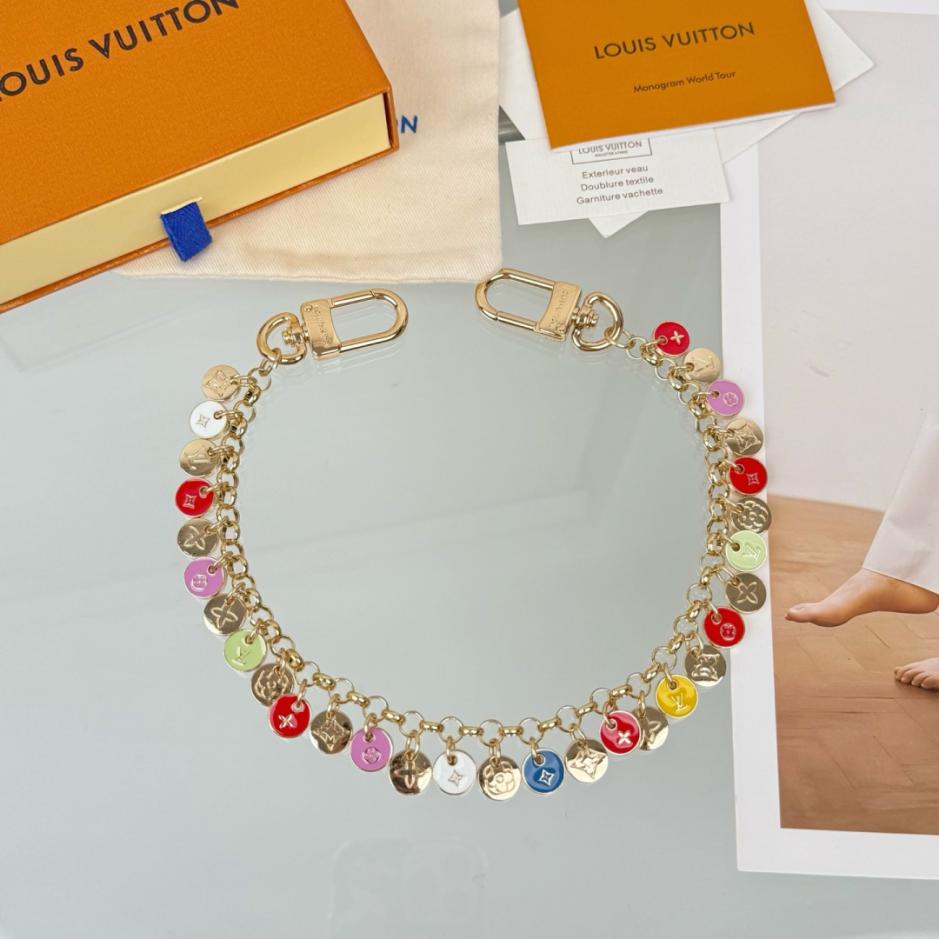 designer,replica,clothing,fake,1:1,lv,luxury,high quality Long 41cm LV keychain, beaded bag charm, bag chain, Spring Street bag ornament and keychain (7I7GHR) designer,replica,clothing,fake,1:1,lv,luxury,high quality Long 41cm LV keychain, beaded bag charm, bag chain, Spring Street bag ornament and keychain (7I7GHR)