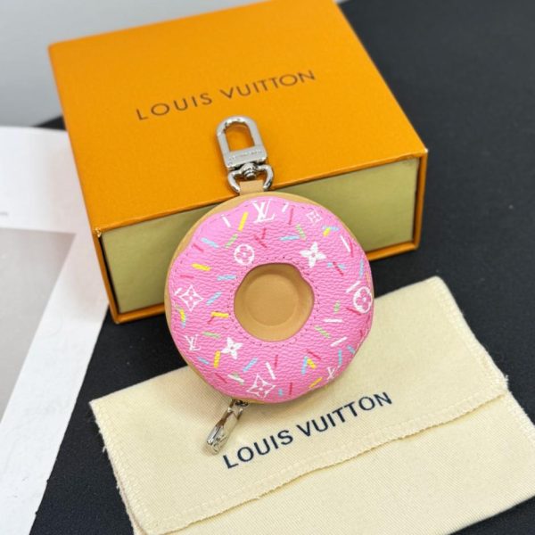 designer,replica,clothing,fake,1:1,lv,luxury,high quality Louis Vuitton donut-shaped headphone bag charm (4HT2UQ)