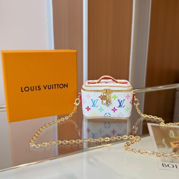 designer,replica,clothing,fake,1:1,lv,luxury,high quality Louis Vuitton Mini Microvanity Cosmetic Bag Crossbody Bag (HOKR7W)