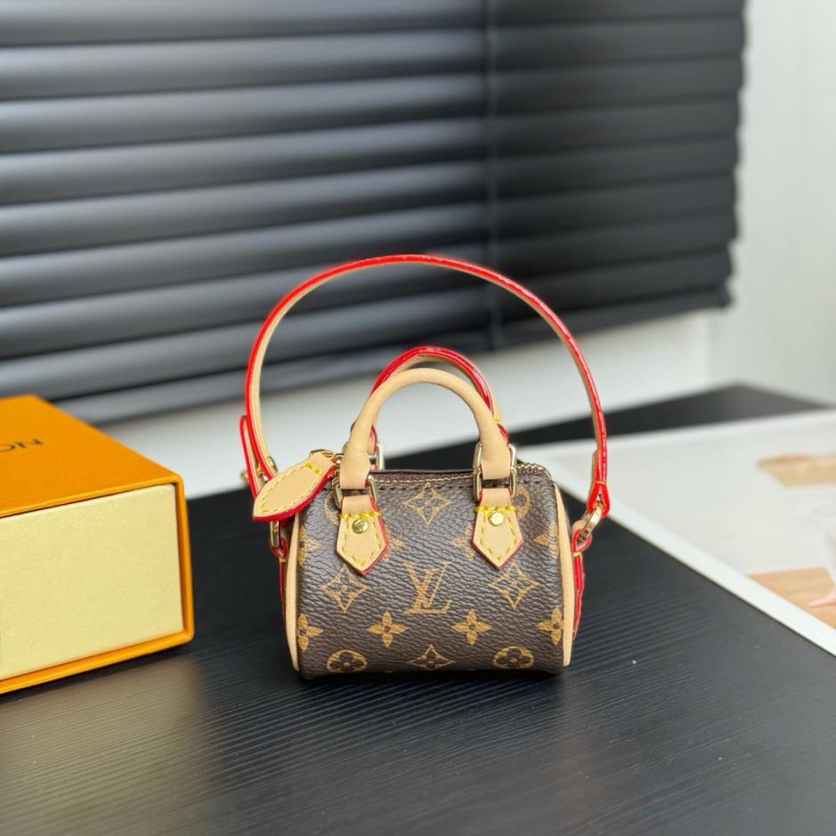 designer,replica,clothing,fake,1:1,lv,luxury,high quality New version of LV mini handbag pillow charm, SPEEDMONOGRAM bag ornament (TZ8YU9) designer,replica,clothing,fake,1:1,lv,luxury,high quality New version of LV mini handbag pillow charm, SPEEDMONOGRAM bag ornament (TZ8YU9)