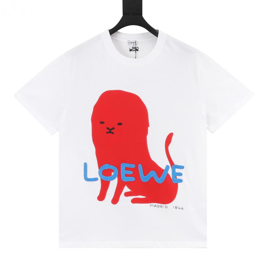 designer,replica,clothing,fake,1:1,lv,luxury,high quality Loewe 180th Anniversary Limited Edition Crew Neck Short-Sleeve T-Shirt with Lion Applique Embroidery (OKC2O) designer,replica,clothing,fake,1:1,lv,luxury,high quality Loewe 180th Anniversary Limited Edition Crew Neck Short-Sleeve T-Shirt with Lion Applique Embroidery (OKC2O)