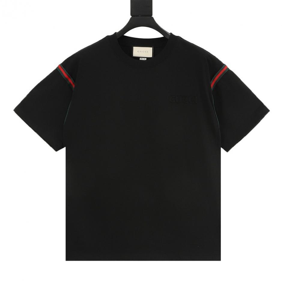 designer,replica,clothing,fake,1:1,lv,luxury,high quality Gucci short-sleeved T-shirt with red and green woven ribbon embroidered logo on the shoulders and sleeves (JG0MK) designer,replica,clothing,fake,1:1,lv,luxury,high quality Gucci short-sleeved T-shirt with red and green woven ribbon embroidered logo on the shoulders and sleeves (JG0MK)