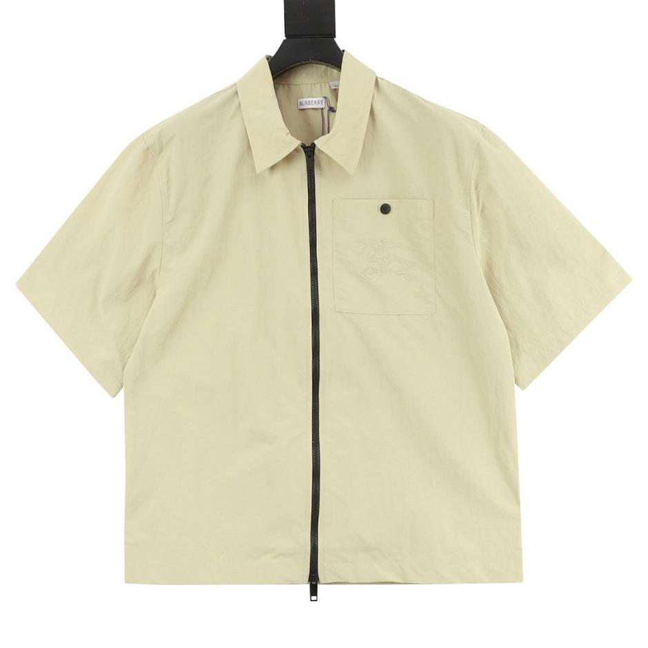 designer,replica,clothing,fake,1:1,lv,luxury,high quality Burberry equestrian embroidered pocket zip-up short-sleeved shirt (4N2OL) designer,replica,clothing,fake,1:1,lv,luxury,high quality Burberry equestrian embroidered pocket zip-up short-sleeved shirt (4N2OL)